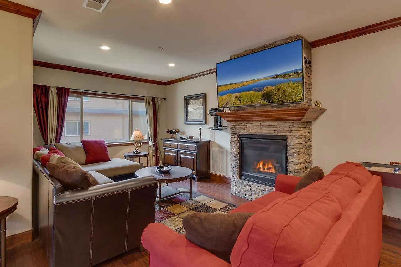 Tahoe Woods Escape - Three Bedroom Home 南太浩湖 美国